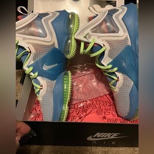 Lebron James 19 collection